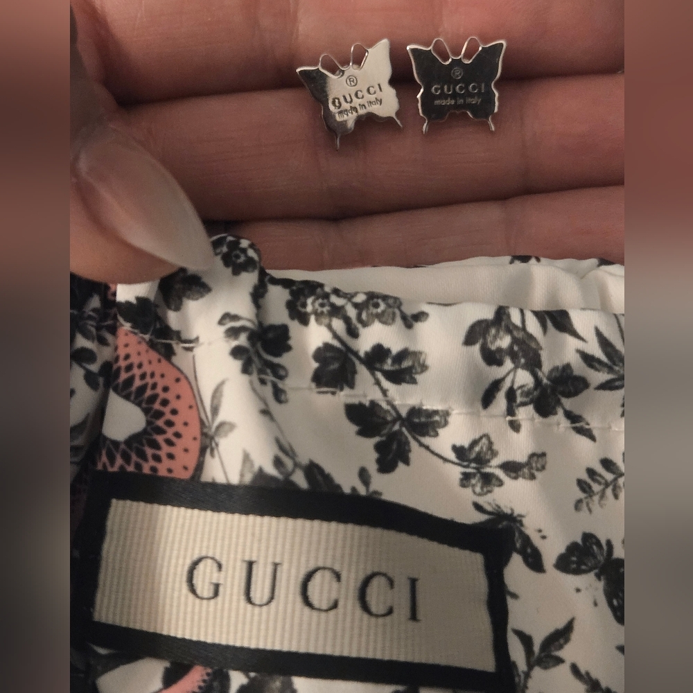 GUCCI Gucci Sterling Silver Earrings Back-type Butterfly Earrings 100% Authentic - Picture 2 of 8